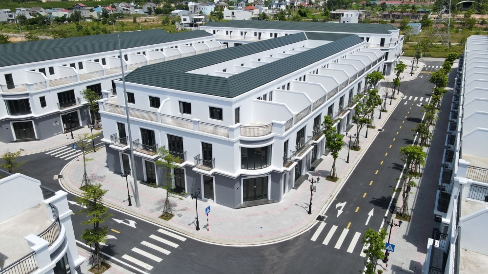 Nên kiểm tra kĩ hợp đồng khi mua nhà ở xã hội Vinhomes để đảm bảo quyền lợi lâu dài Nên kiểm tra kĩ hợp đồng khi mua nhà ở xã hội Vinhomes để đảm bảo quyền lợi lâu dài